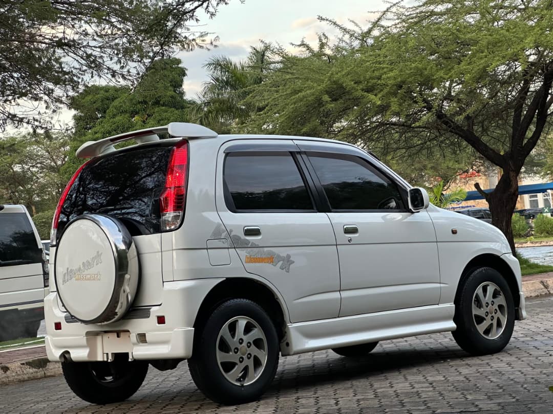 DAIHATSU TERIOS KID SPORT'S thumbnail 5